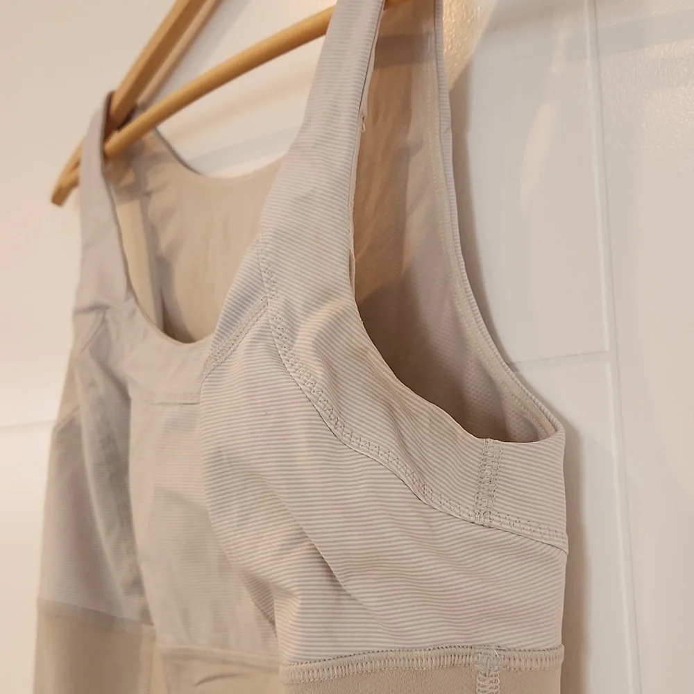 Lululemon Tank - Picture 8 of 9